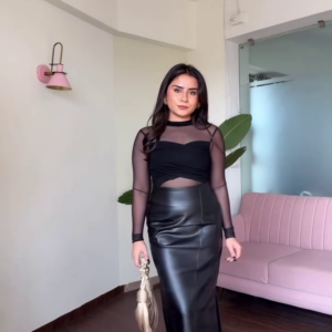 Black Mesh Bodycon Outfit – Bold Glam Style 🖤